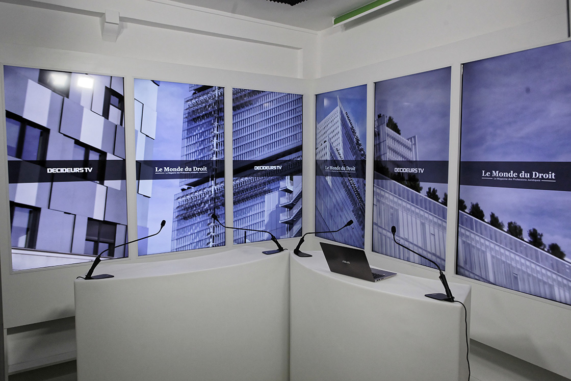 image du studio gauche